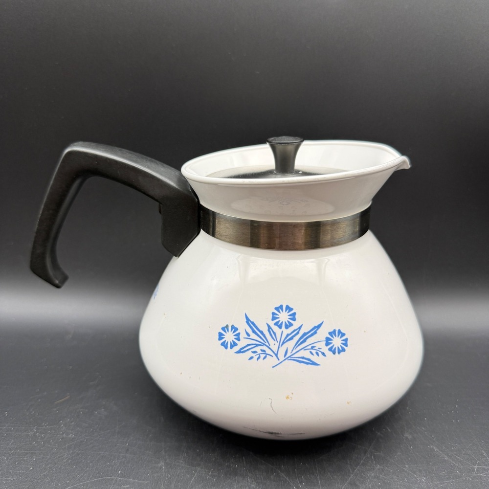 Vtg Corning Ware P-104 Teapot 6 Cup Blue Cornflower Kitchenware